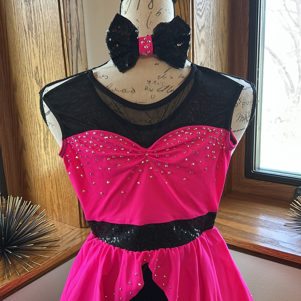 Cicci Pink&Black Dance Costume w stones, mesh, sequence & velvet Lg Child